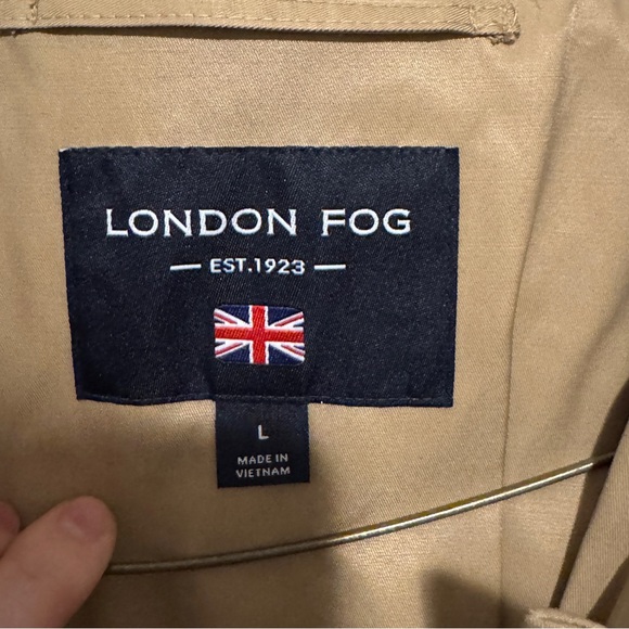 London Fog Beige Outerwear Trench Coat - Picture 8 of 10